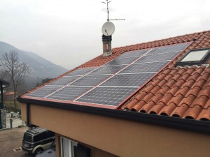 Impianto fotovoltaico integrato nel tetto